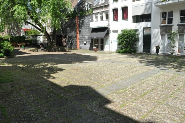 Maastricht: The grey tiles outline the site of the excavated walls of the Roman bath of Traiectum ad Mosam. (Image credit: Jona Lendering, Traiectum ad Mosam (Maastricht)